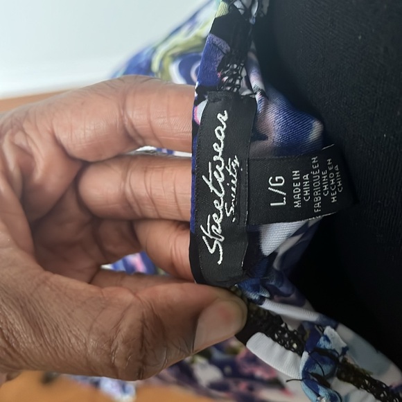 STREETWEAR SOCIETY Maxi Floral Dress - Picture 6 of 6